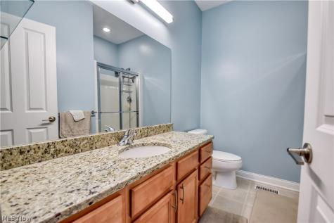1425 Lindazzo Avenue Cleveland OH 44114