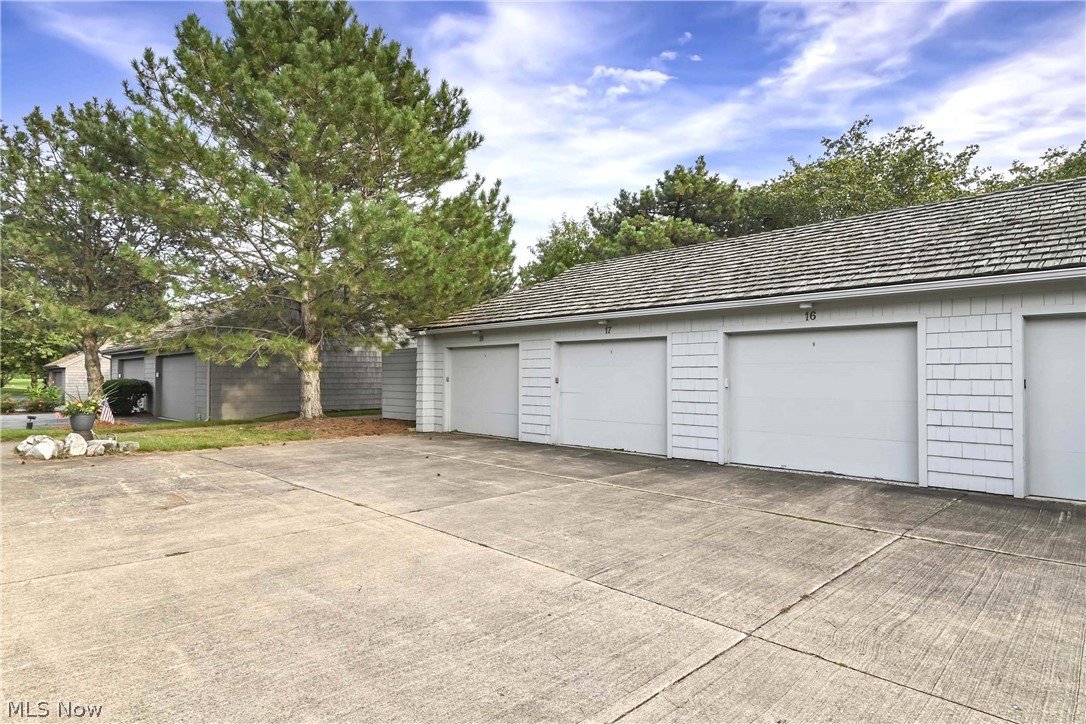 17 Sawmill Creek Drive W Huron OH 44839