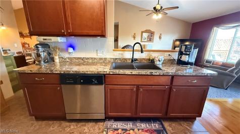 1149 Briarcliff Drive Akron OH 44312