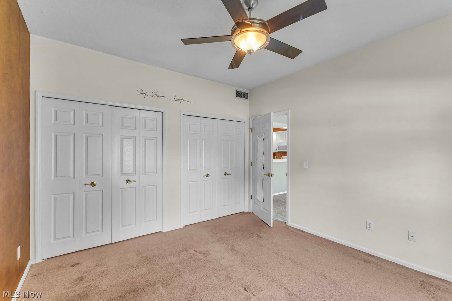 6924 Cottage Circle North Ridgeville OH 44039
