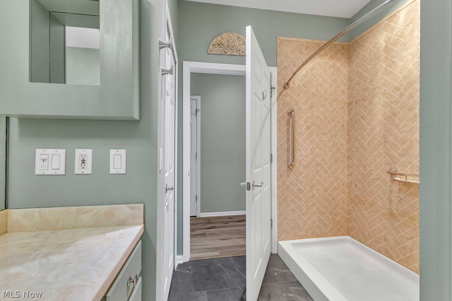 6924 Cottage Circle North Ridgeville OH 44039