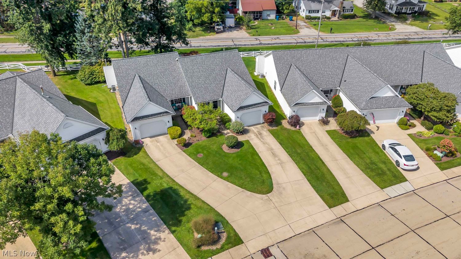 6924 Cottage Circle North Ridgeville OH 44039