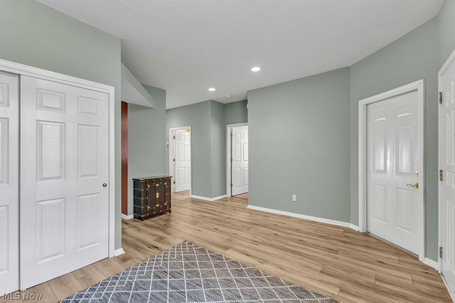 6924 Cottage Circle North Ridgeville OH 44039
