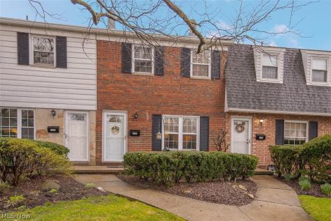 4322 W 196th Street Fairview Park OH 44126