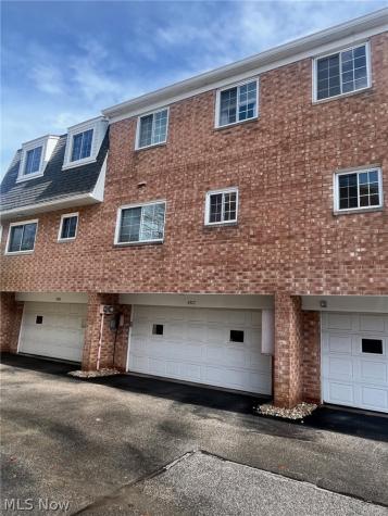 4322 W 196th Street Fairview Park OH 44126