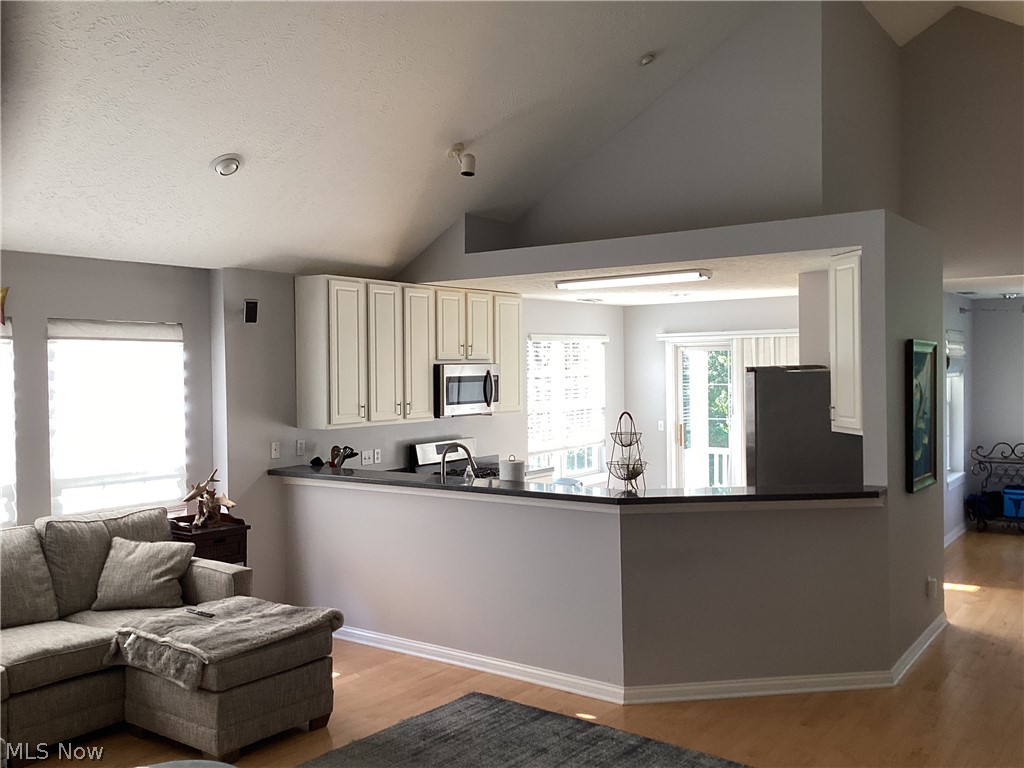 5637 N Greenway Court Highland Heights OH 44143