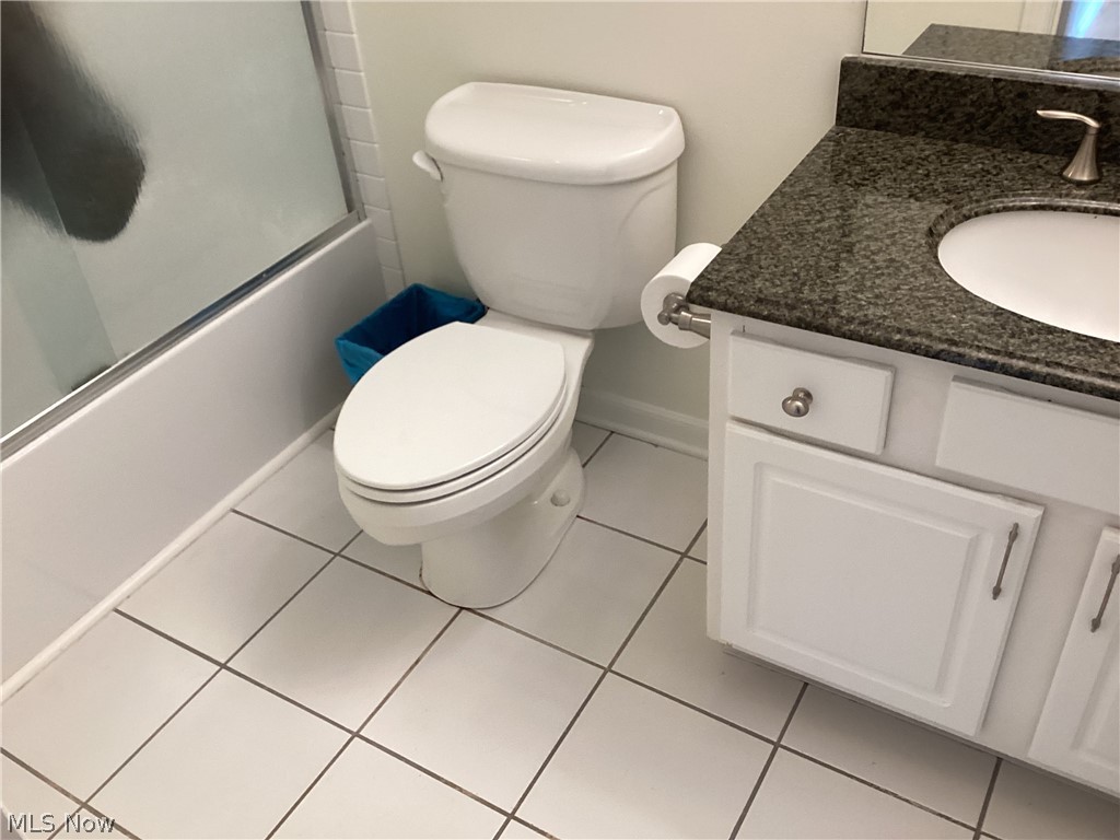 5637 N Greenway Court Highland Heights OH 44143