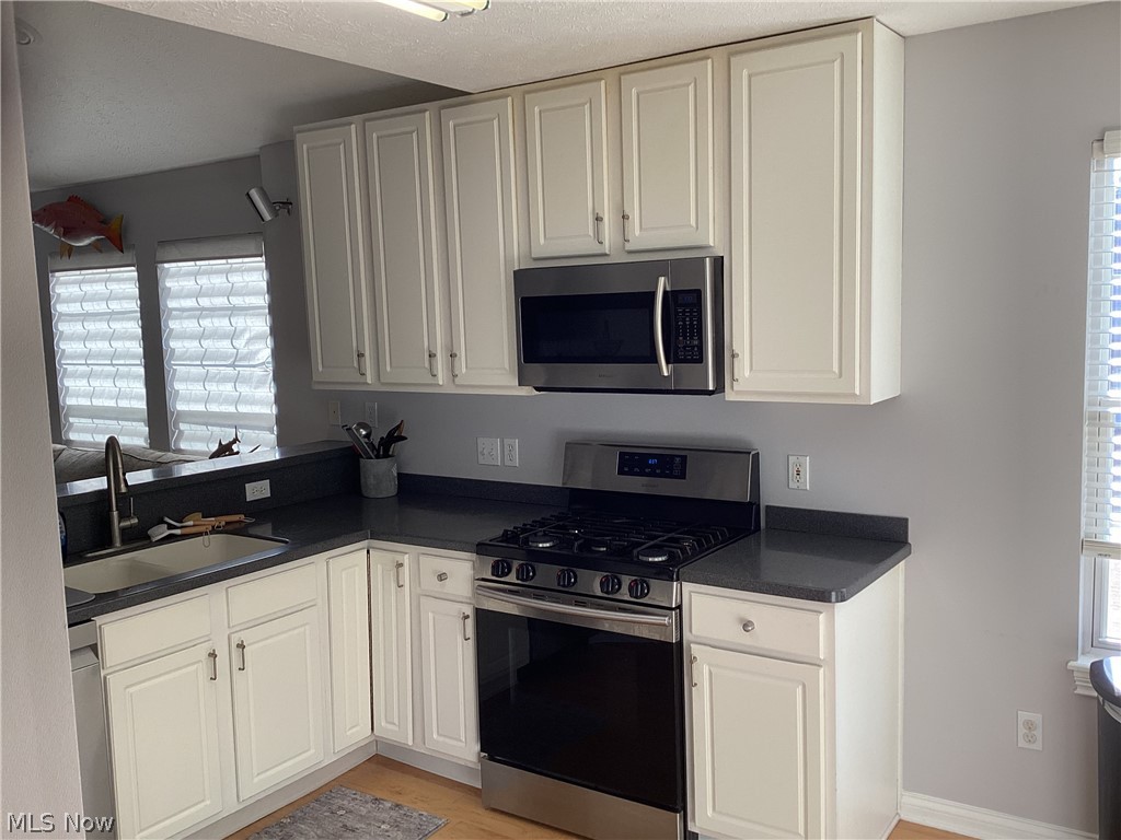5637 N Greenway Court Highland Heights OH 44143