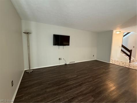 7569 Creekwood Drive North Royalton OH 44133
