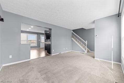 1395 S Azalea Boulevard Barberton OH 44203
