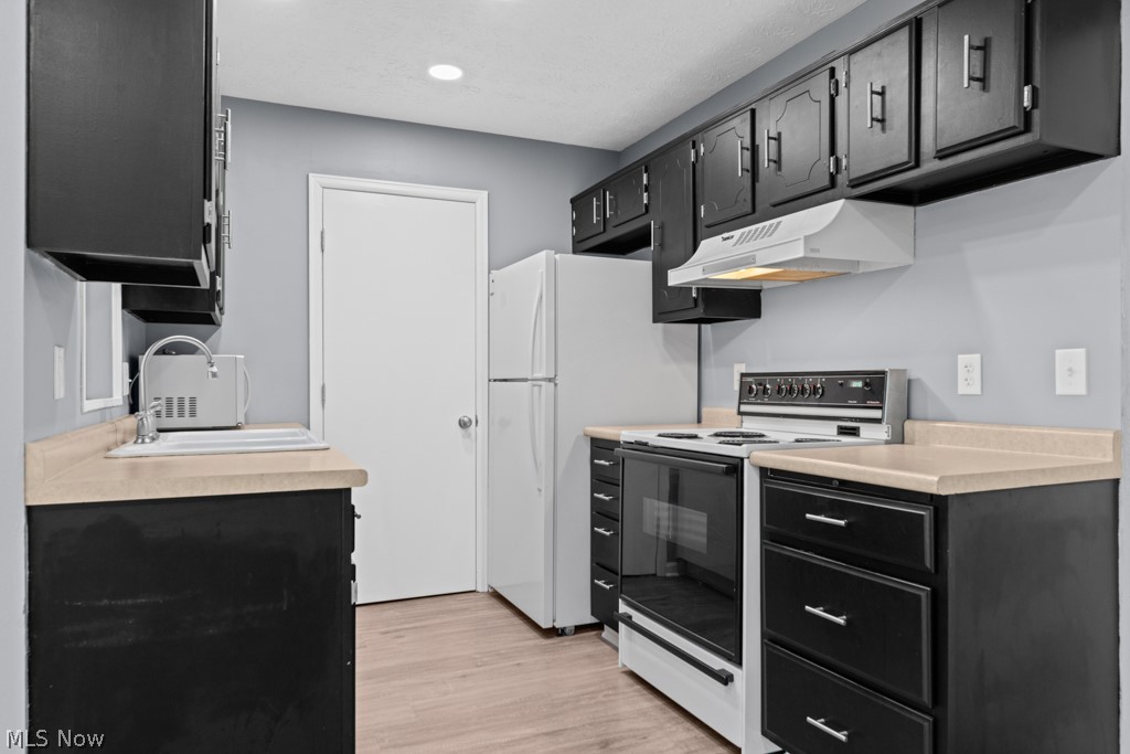 1395 S Azalea Boulevard Barberton OH 44203