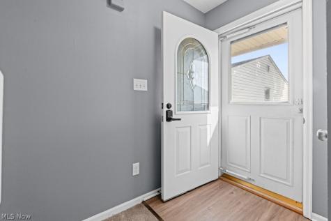 1395 S Azalea Boulevard Barberton OH 44203