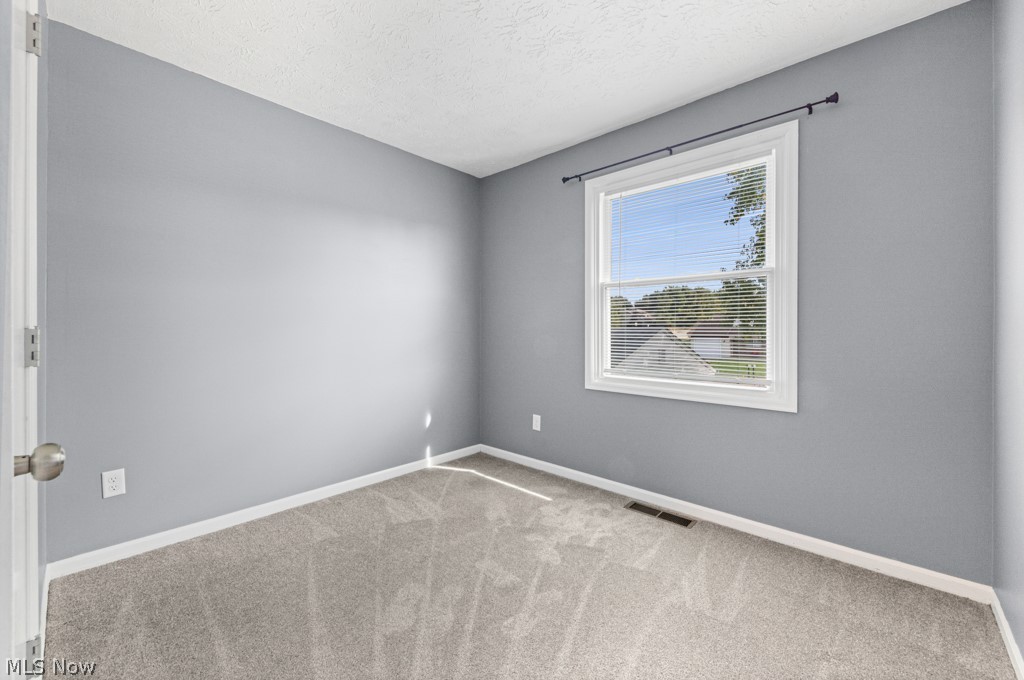 1395 S Azalea Boulevard Barberton OH 44203