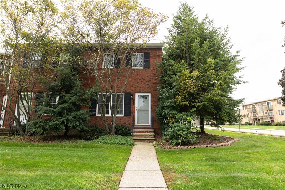20199 Grannis Road Fairview Park OH 44126
