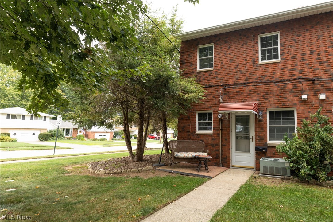 20199 Grannis Road Fairview Park OH 44126