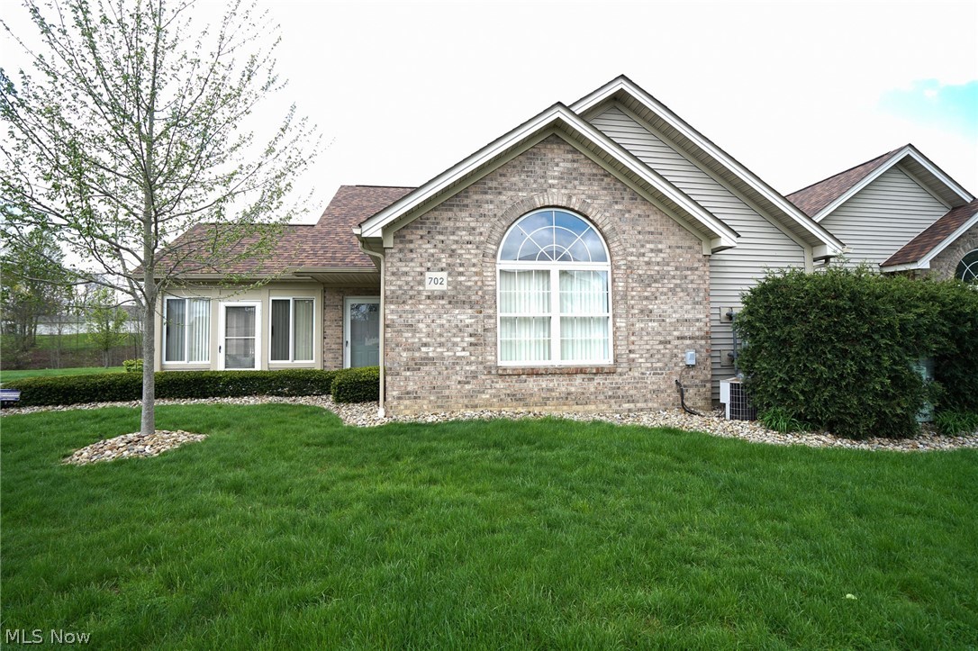 Poland OH, 695 E Western Reserve Road, Unit 702