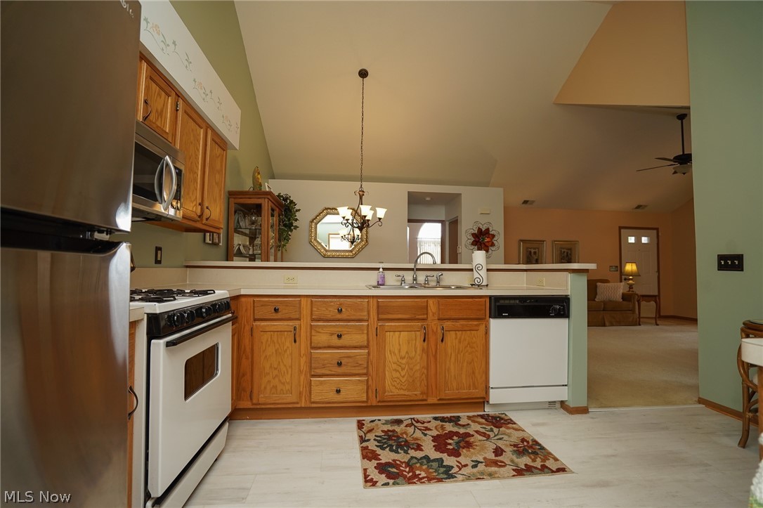 695 E Western Reserve Road Poland OH 44514