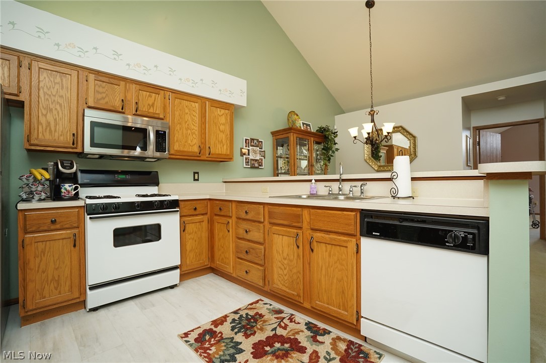 695 E Western Reserve Road Poland OH 44514