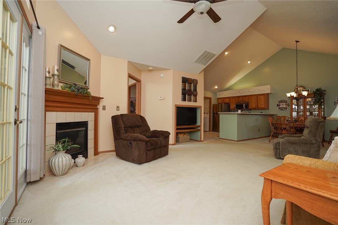 695 E Western Reserve Road Poland OH 44514