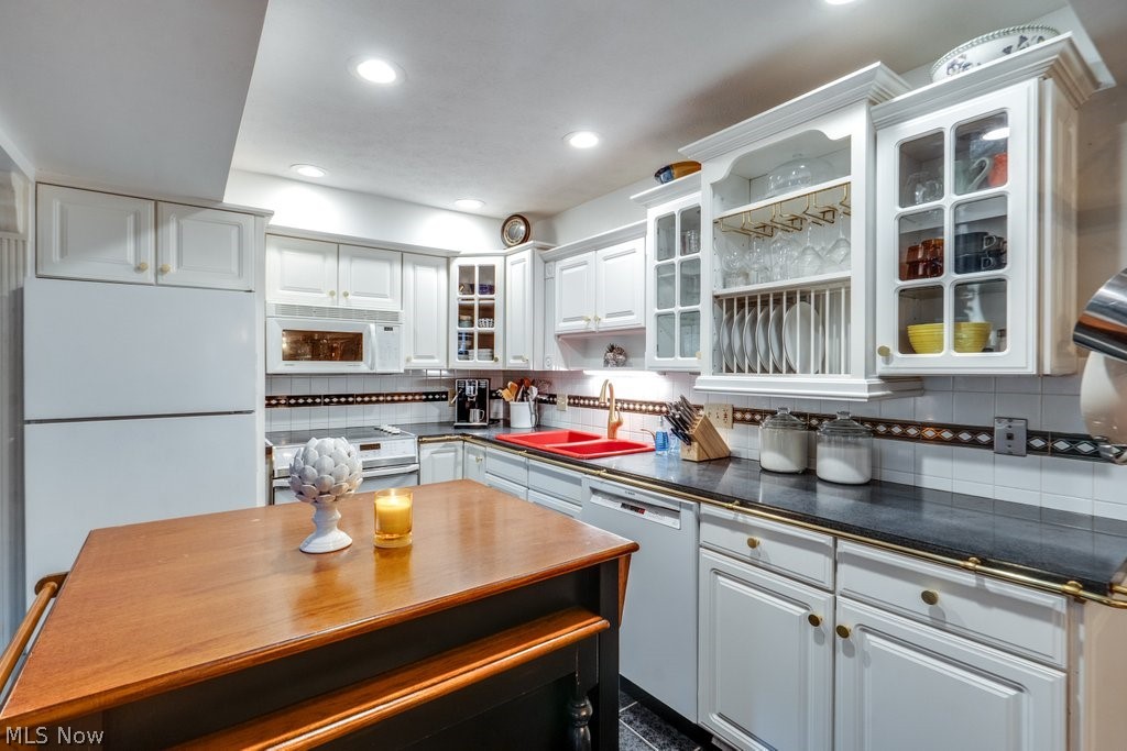 1265 Wednesbury Circle Akron OH 44313