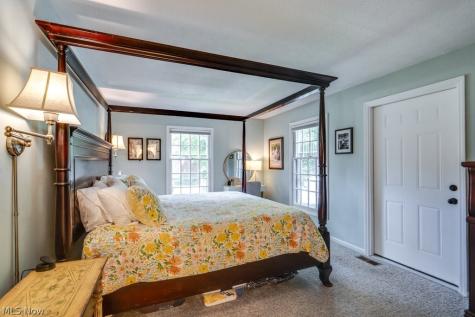 1265 Wednesbury Circle Akron OH 44313