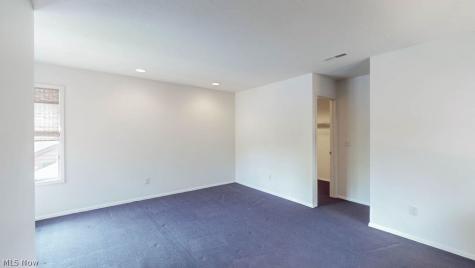 25878 Fairmount Boulevard Beachwood OH 44122