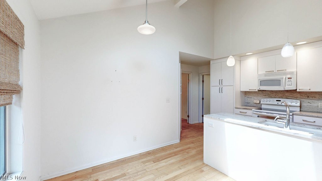 25878 Fairmount Boulevard Beachwood OH 44122
