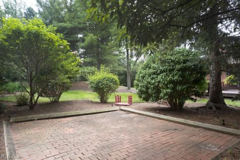25878 Fairmount Boulevard Beachwood OH 44122