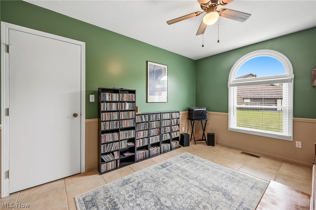 817 Pearson Circle Boardman OH 44512