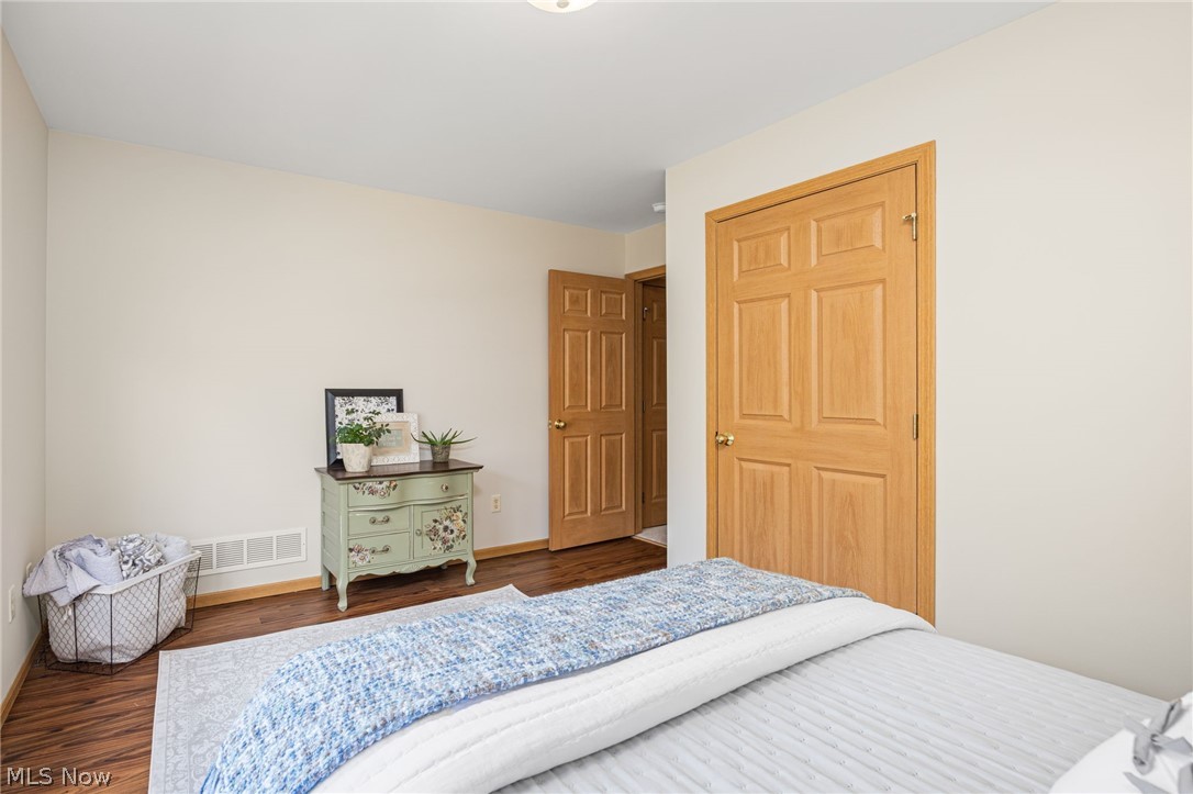 1551 Cambridge Avenue SW North Canton OH 44709