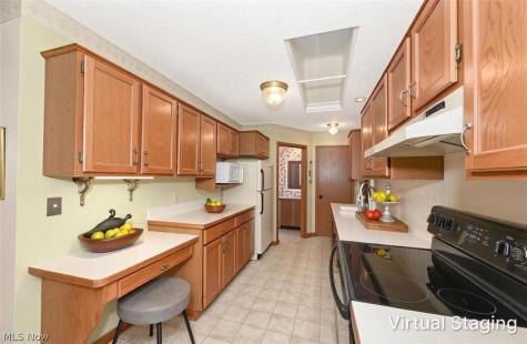 1526 Rhine River Road NW Uniontown OH 44685