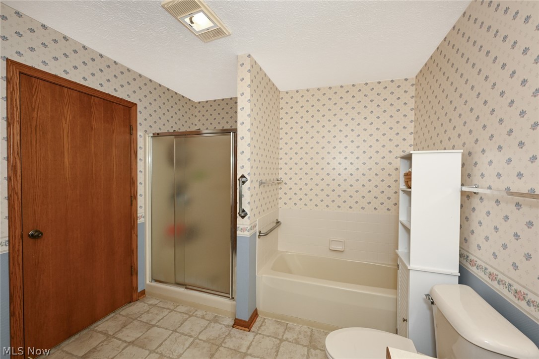 1526 Rhine River Road NW Uniontown OH 44685