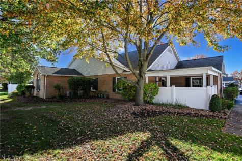 1526 Rhine River Road NW Uniontown OH 44685