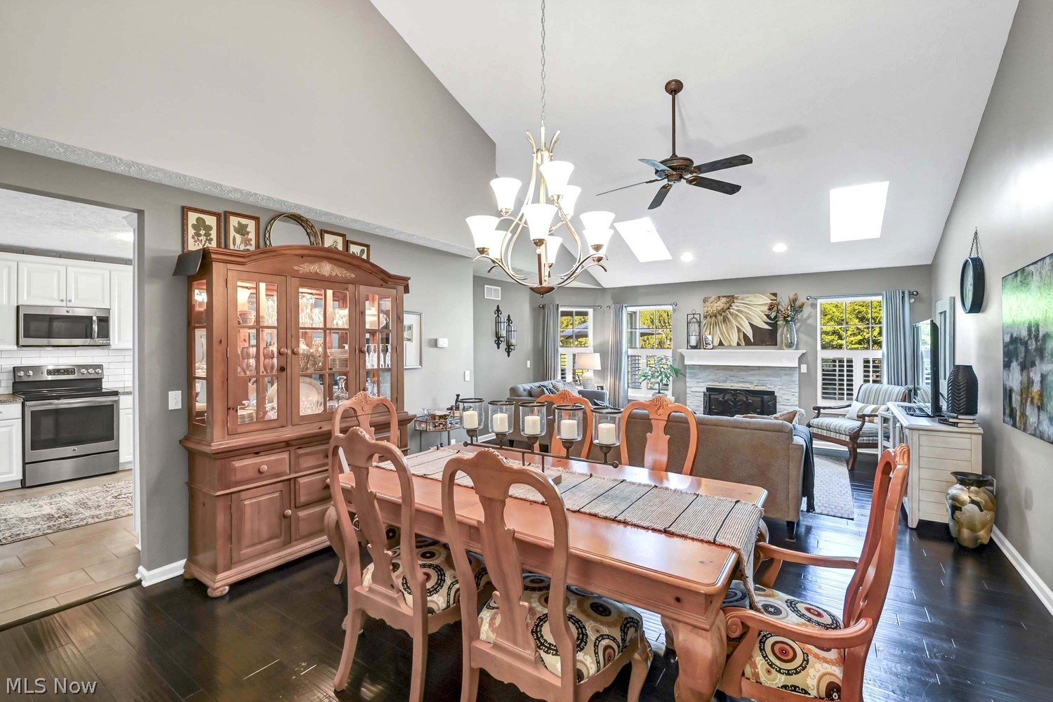 803 Wildberry Circle Avon Lake OH 44012