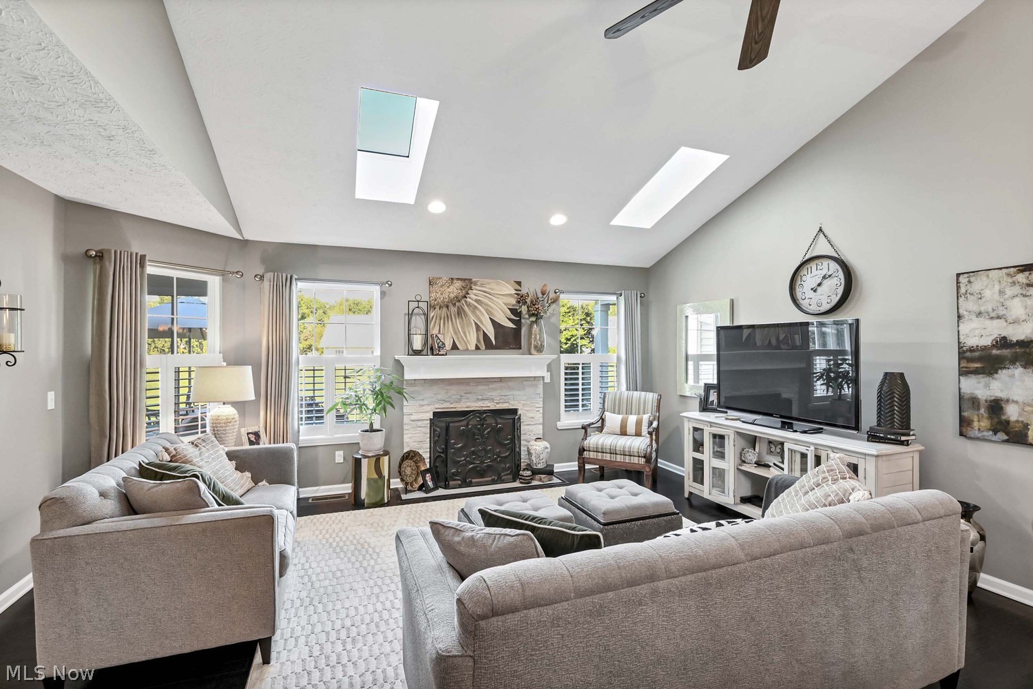 803 Wildberry Circle Avon Lake OH 44012