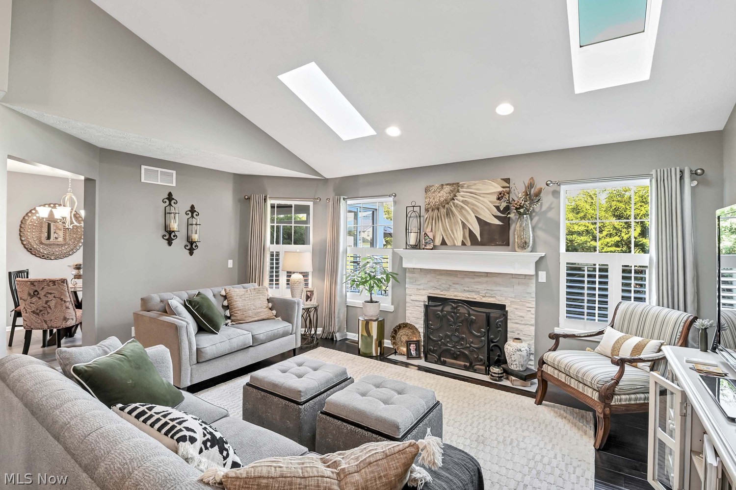 803 Wildberry Circle Avon Lake OH 44012