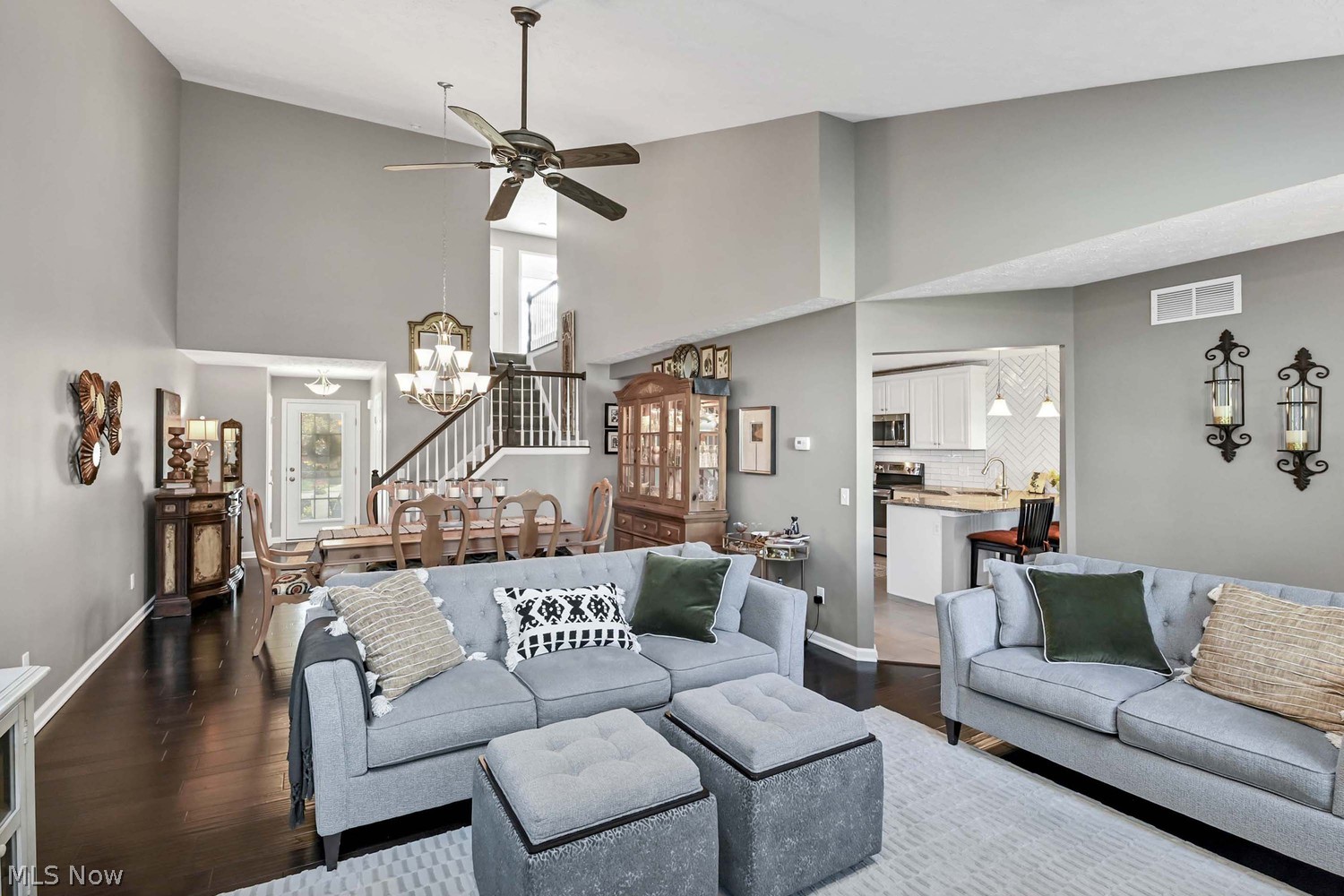 803 Wildberry Circle Avon Lake OH 44012