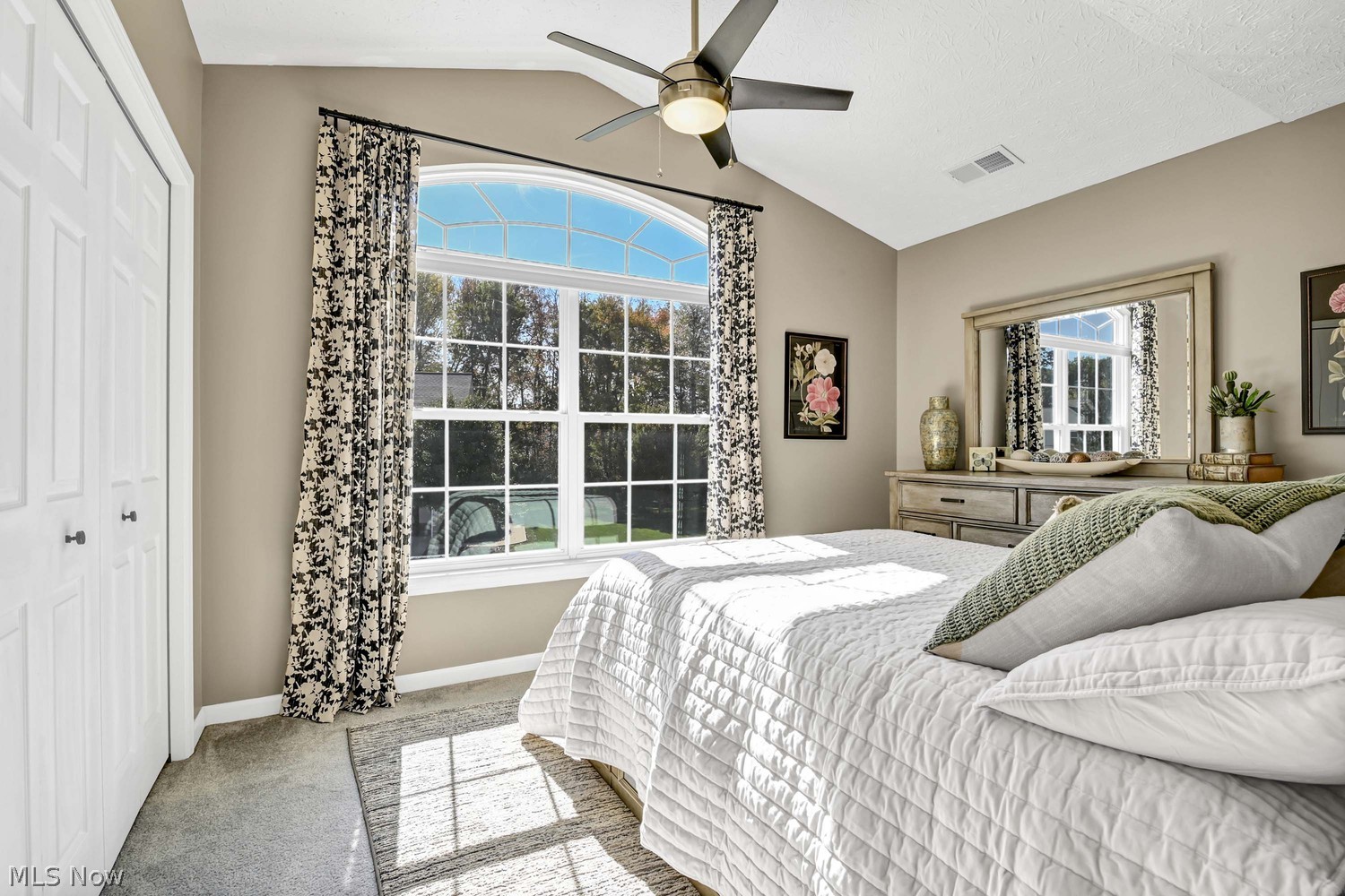 803 Wildberry Circle Avon Lake OH 44012