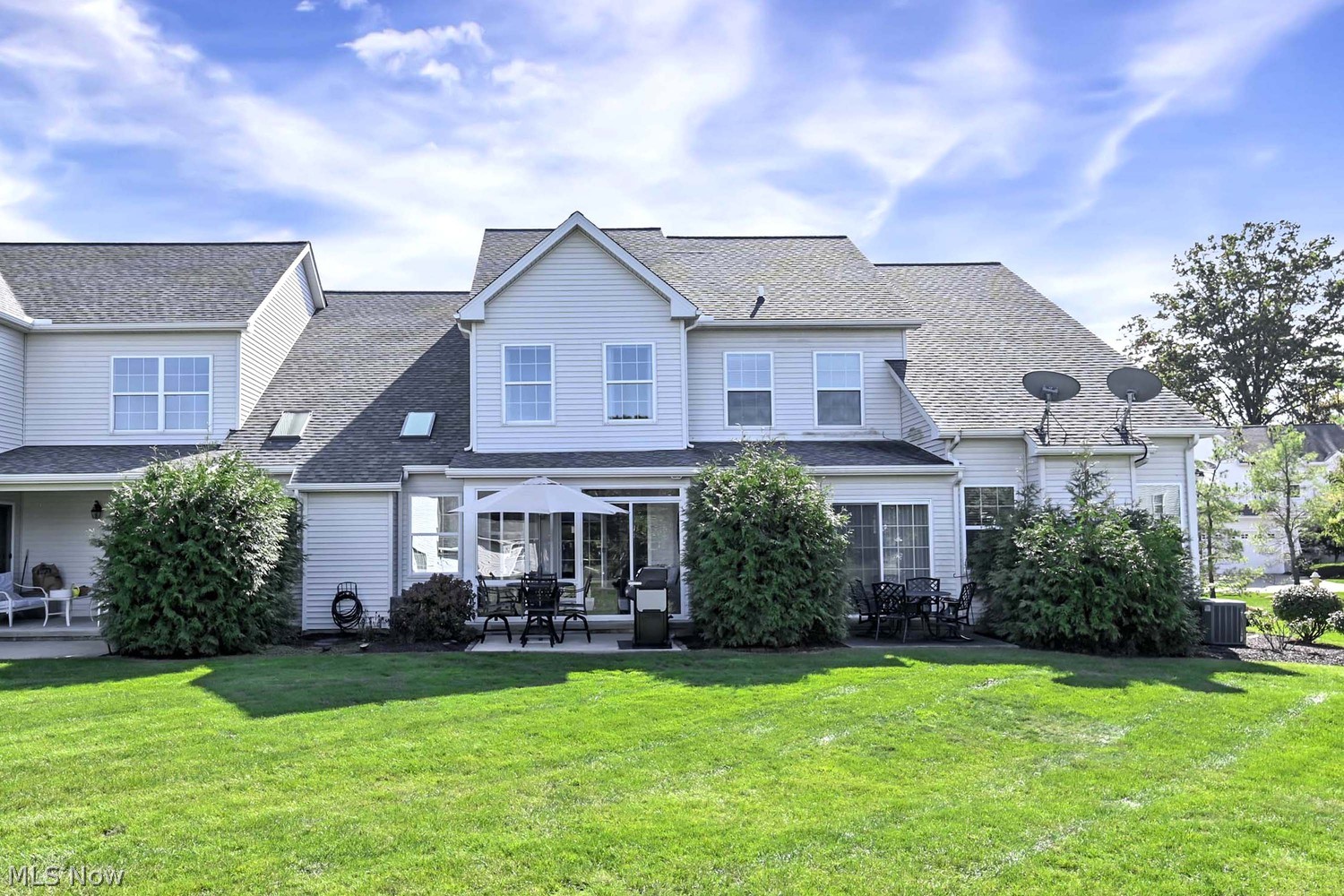 803 Wildberry Circle Avon Lake OH 44012