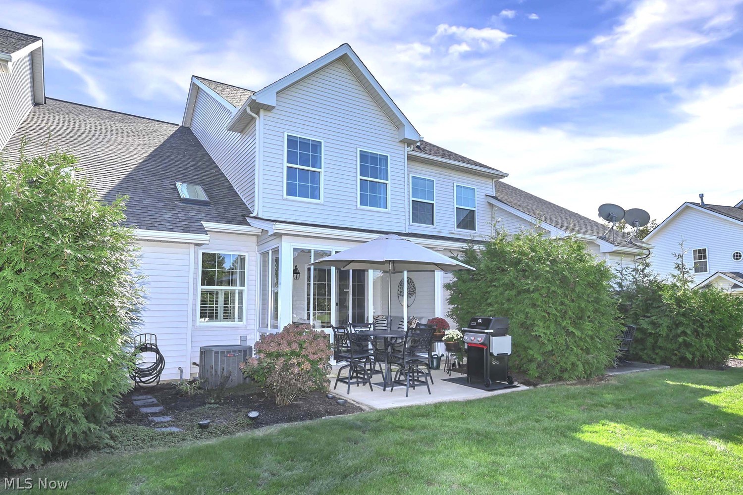 803 Wildberry Circle Avon Lake OH 44012