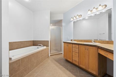 3217 Euclid Heights Boulevard Cleveland Heights OH 44118