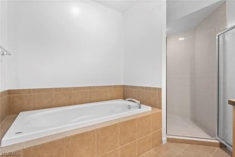 3217 Euclid Heights Boulevard Cleveland Heights OH 44118