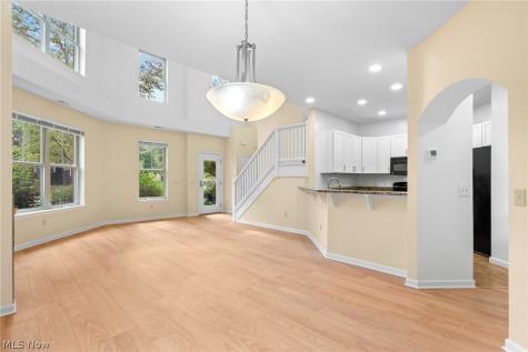 3217 Euclid Heights Boulevard Cleveland Heights OH 44118