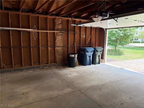 26150 Raintree Boulevard Olmsted Falls OH 44138