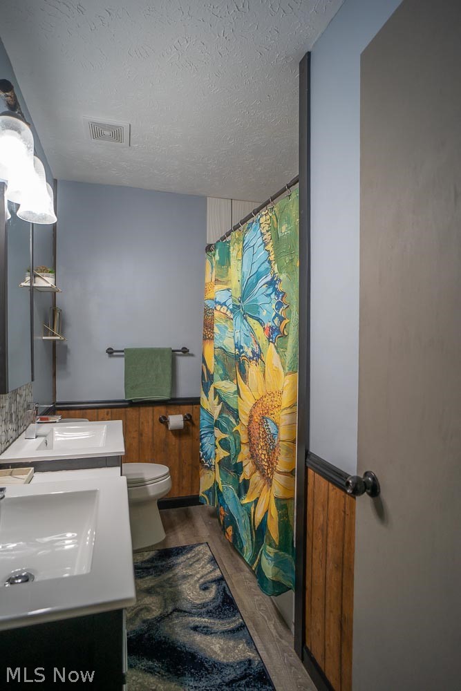 905 Kirkwall Drive Copley OH 44321