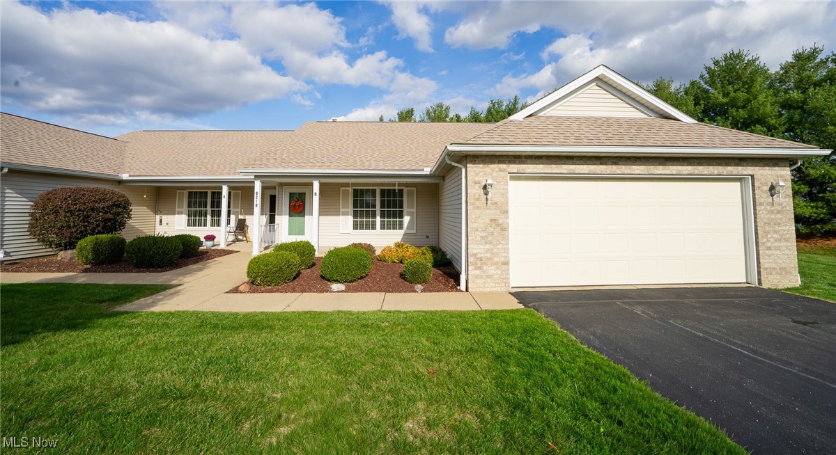 8218 Maramont Drive Youngstown OH 44512