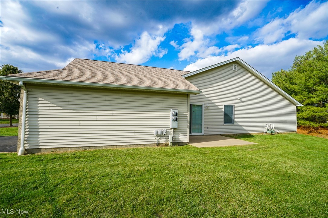 8218 Maramont Drive Youngstown OH 44512