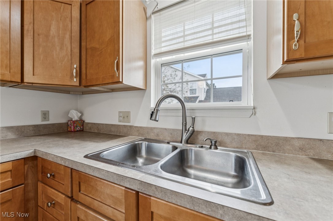 701 Gold Leaf Court Streetsboro OH 44241