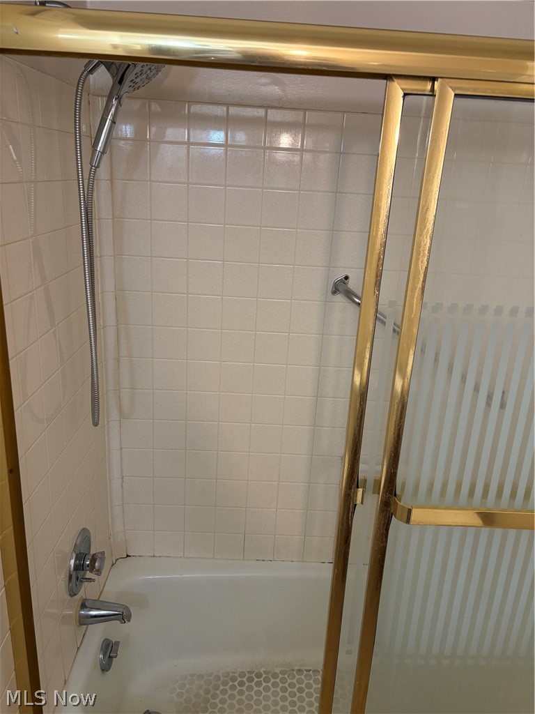 520 Meredith Lane Cuyahoga Falls OH 44223