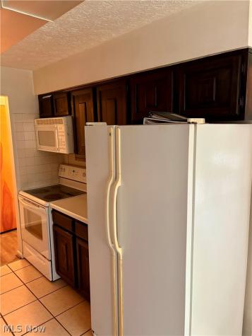 520 Meredith Lane Cuyahoga Falls OH 44223